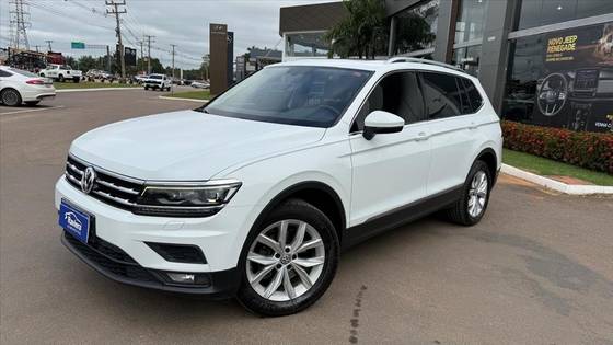 VOLKSWAGEN TIGUAN 1.4 250 TSI TOTAL FLEX ALLSPACE COMFORTLINE TIPTRONIC VOLKSWAGEN TIGUAN 1.4 250 TSI TOTAL FLEX ALLSPACE COMFORTLINE TIPTRONIC